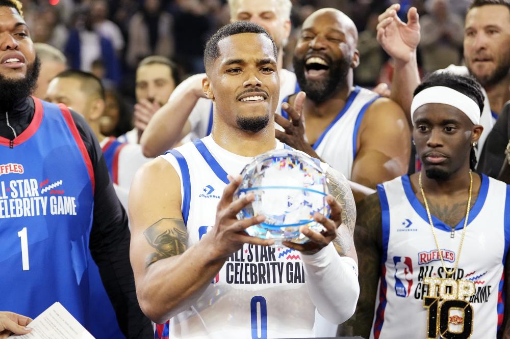 更多地扮演 更多地扮演